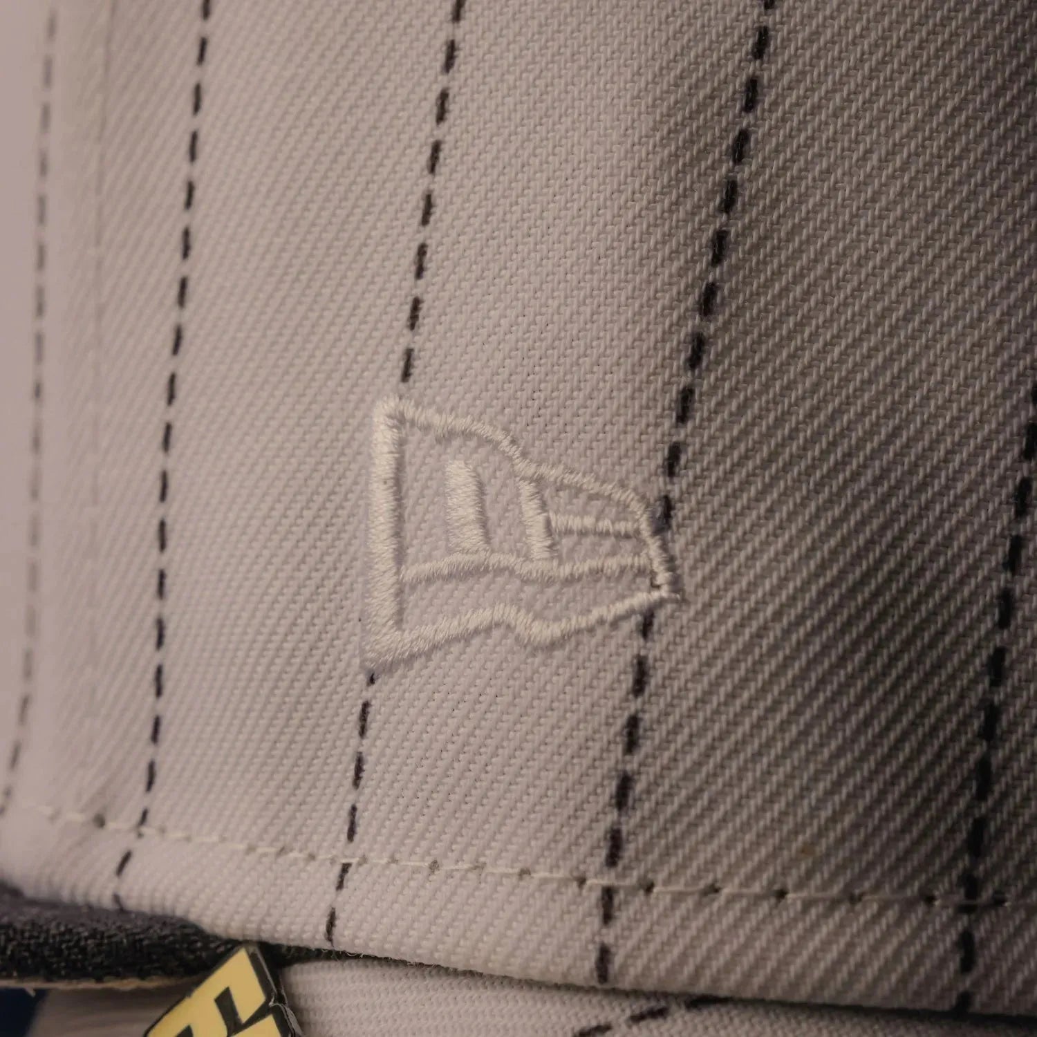 NEW ERA 59FIFTY MLB NEW YORK YANKEES TWENTY SEVEN TITLES TWO TONE / GREY UV FITTED CAP THE SOUTH CAP