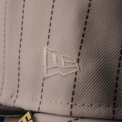 NEW ERA 59FIFTY MLB NEW YORK YANKEES TWENTY SEVEN TITLES TWO TONE / GREY UV FITTED CAP THE SOUTH CAP