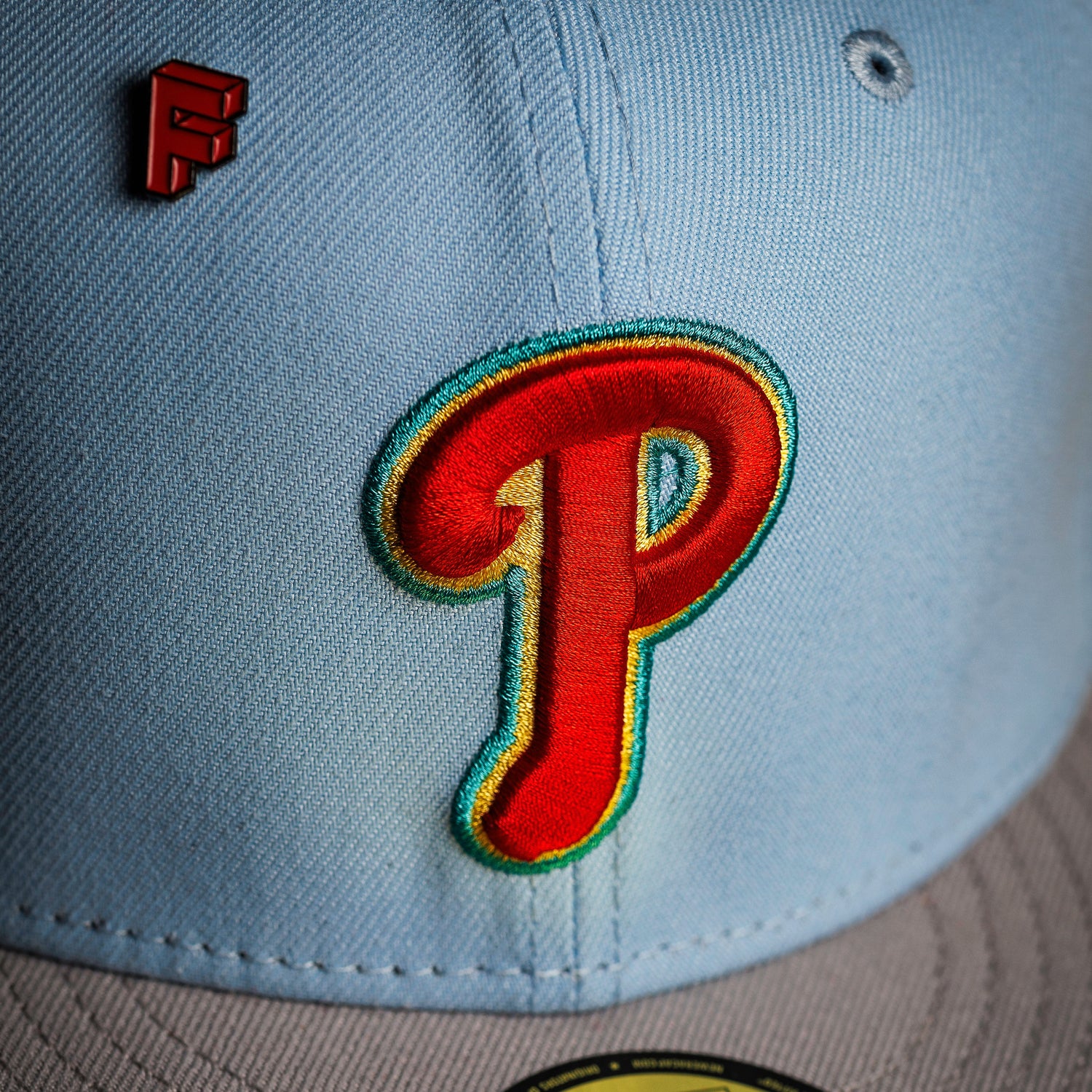PHILADELPHIA PHILLIES MLB BLUE SCARLET UV / NEW ERA 59FIFTY FITTED CAP THE SOUTH CAP-Thesouthcaps