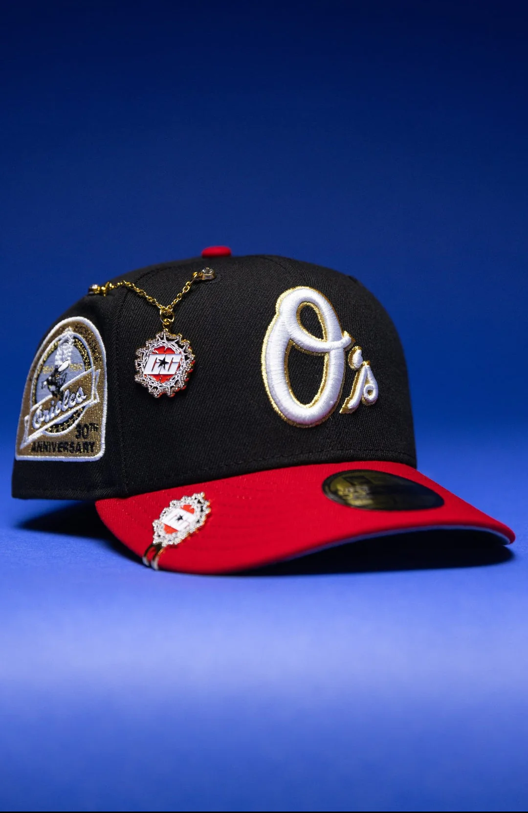 NEW ERA EXCLUSIVE 59FIFTY BLACK/RED BALTIMORE ORIOLES W/ 30TH ANNIVERSARY SIDE PATCH THE SOUTH CAP