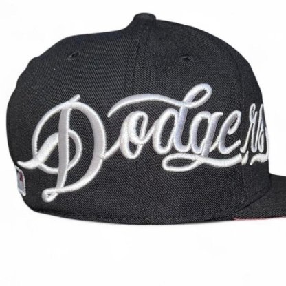 NEW ERA 59FIFTY MLB LOS ANGELES DODGERS BORN X RAISED EMBROIDERED CASUAL BASEBALL CAP THE SOUTH CAP