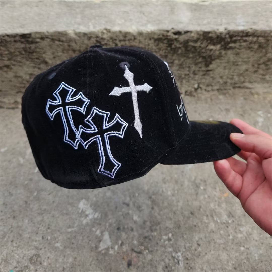 NEW ERA LOS ANGELES SKULL LIGHTNING FITTED CAP – BLACK EMBROIDERED FLAT BRIM BASEBALL HAT-Thesouthcaps