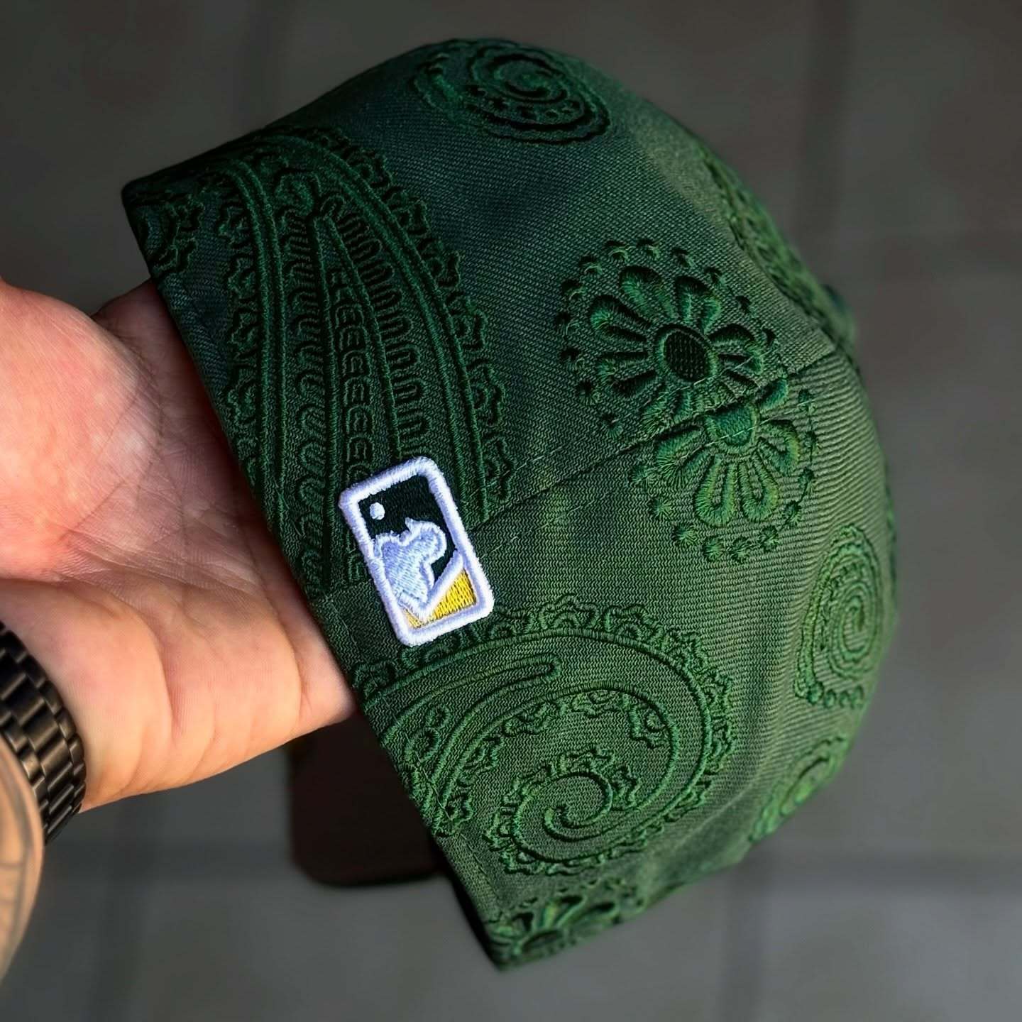 NEW ERA MLB OAKLAND ATHLETICS BORN X RAISED  EMBROIDERED CASUAL BASEBALL CAP