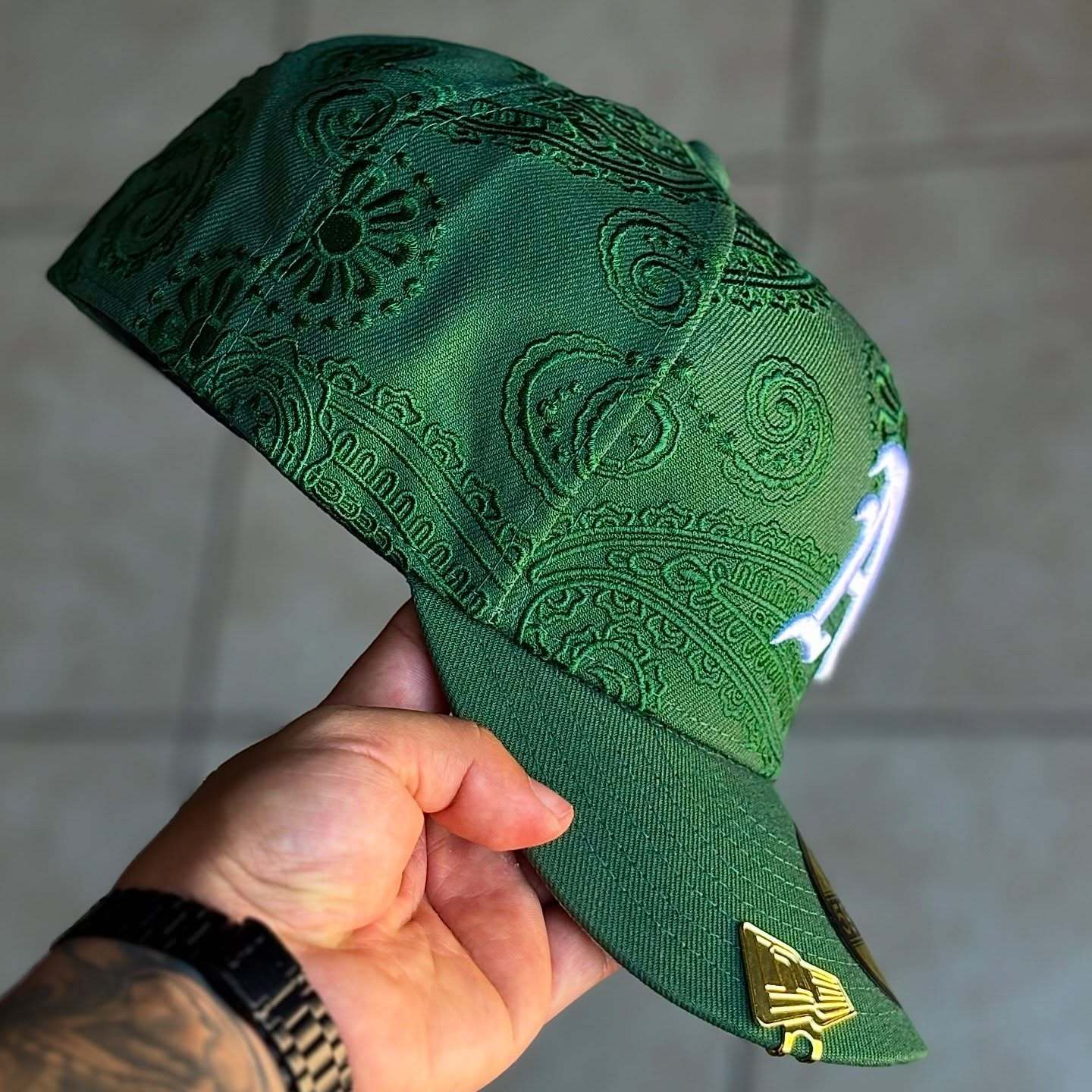 NEW ERA MLB OAKLAND ATHLETICS BORN X RAISED  EMBROIDERED CASUAL BASEBALL CAP