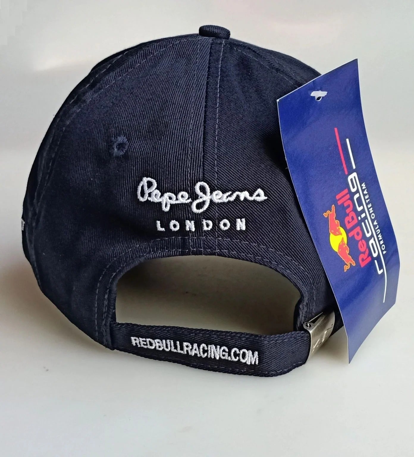 FORMULA1 SEBASTIAN VETTEL - REDBULL RACING RETRO CAP
