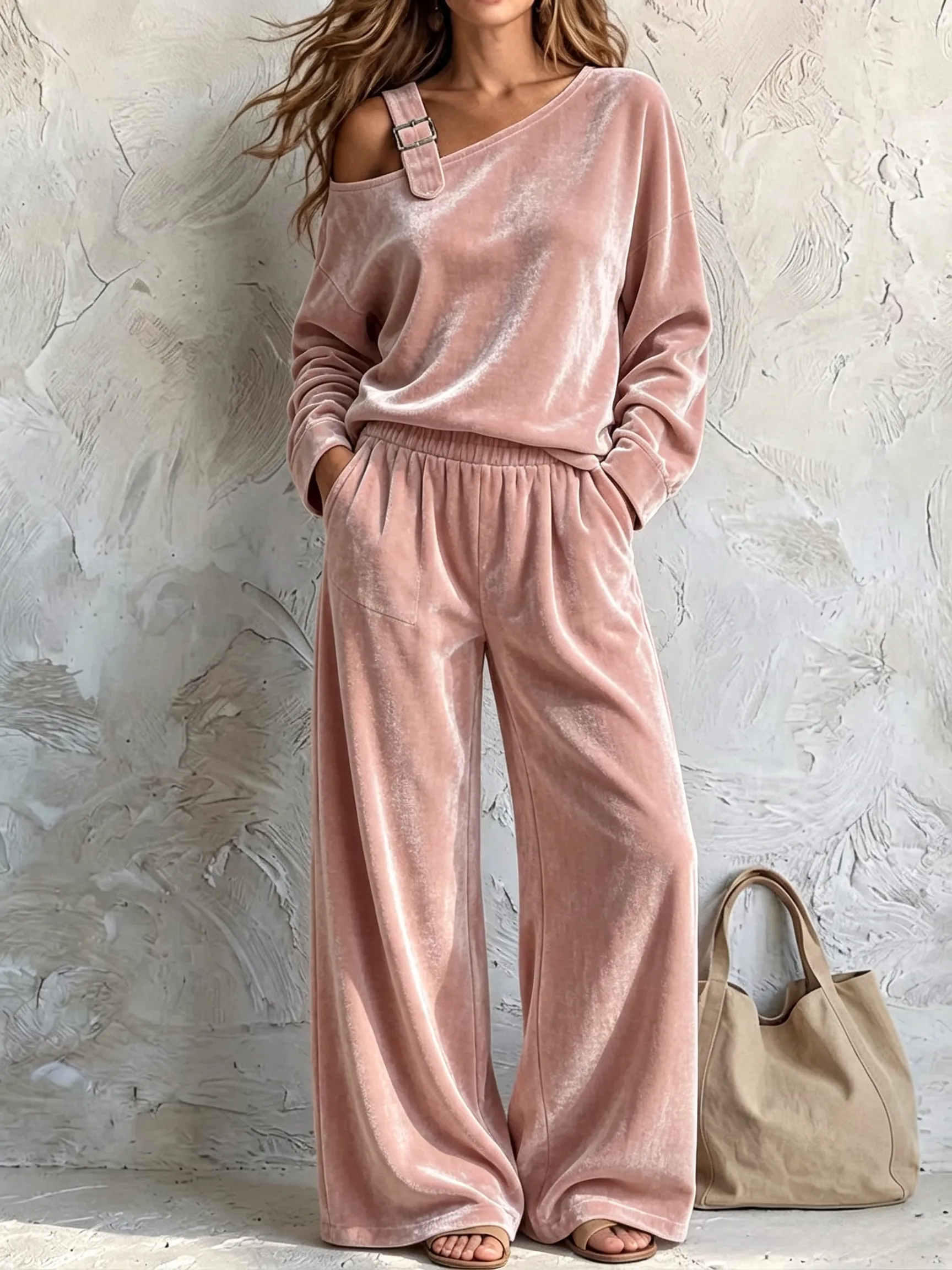 TWO-PIECE SET