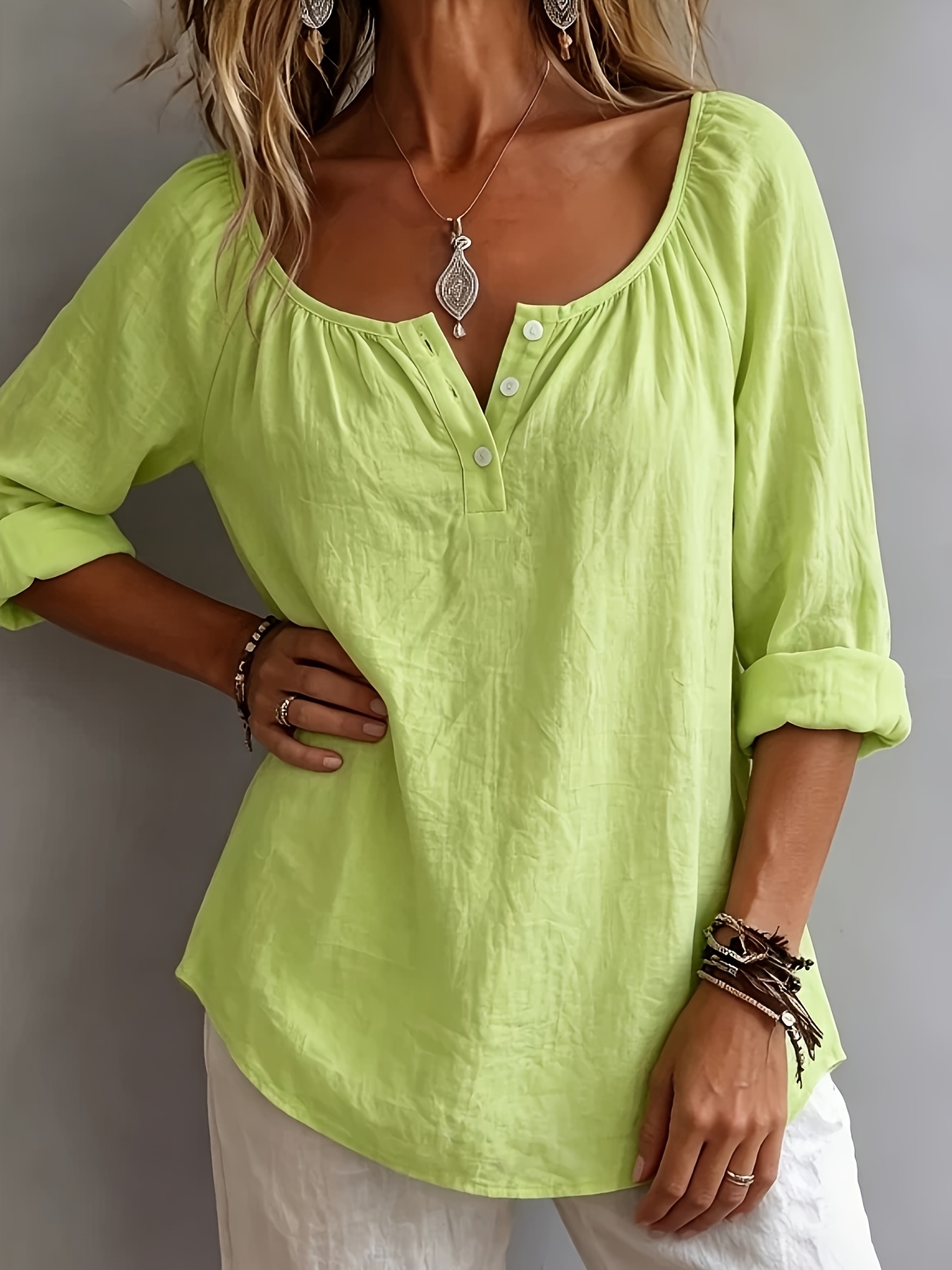 🔥𝐂𝐋𝐄𝐀𝐑𝐀𝐍𝐂𝐄 𝐃𝐈𝐒𝐂𝐎𝐔𝐍𝐓 🔥- Elegant Square Neck Long-Sleeved Top