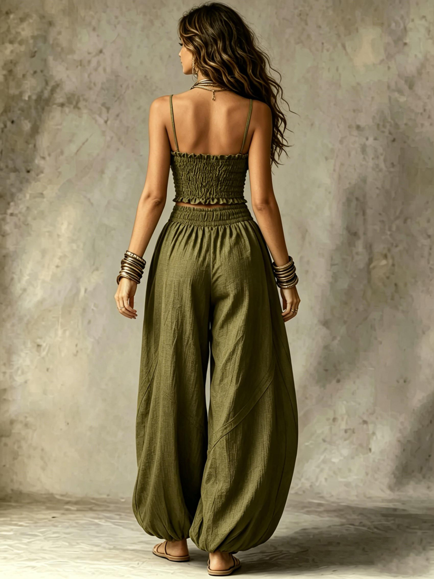 🔥𝐂𝐋𝐄𝐀𝐑𝐀𝐍𝐂𝐄 𝐃𝐈𝐒𝐂𝐎𝐔𝐍𝐓 𝟓𝟒% 𝐎𝐅𝐅🔥-Short Suspender Top & Lantern Pants Set