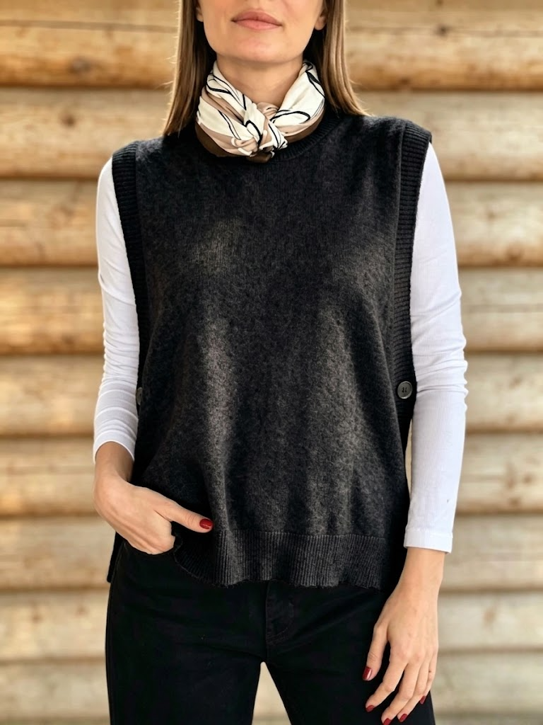 FALL NEW SALE | UP TO 55% OFF🔥 Crew Neck Cashmere Knitted Vest