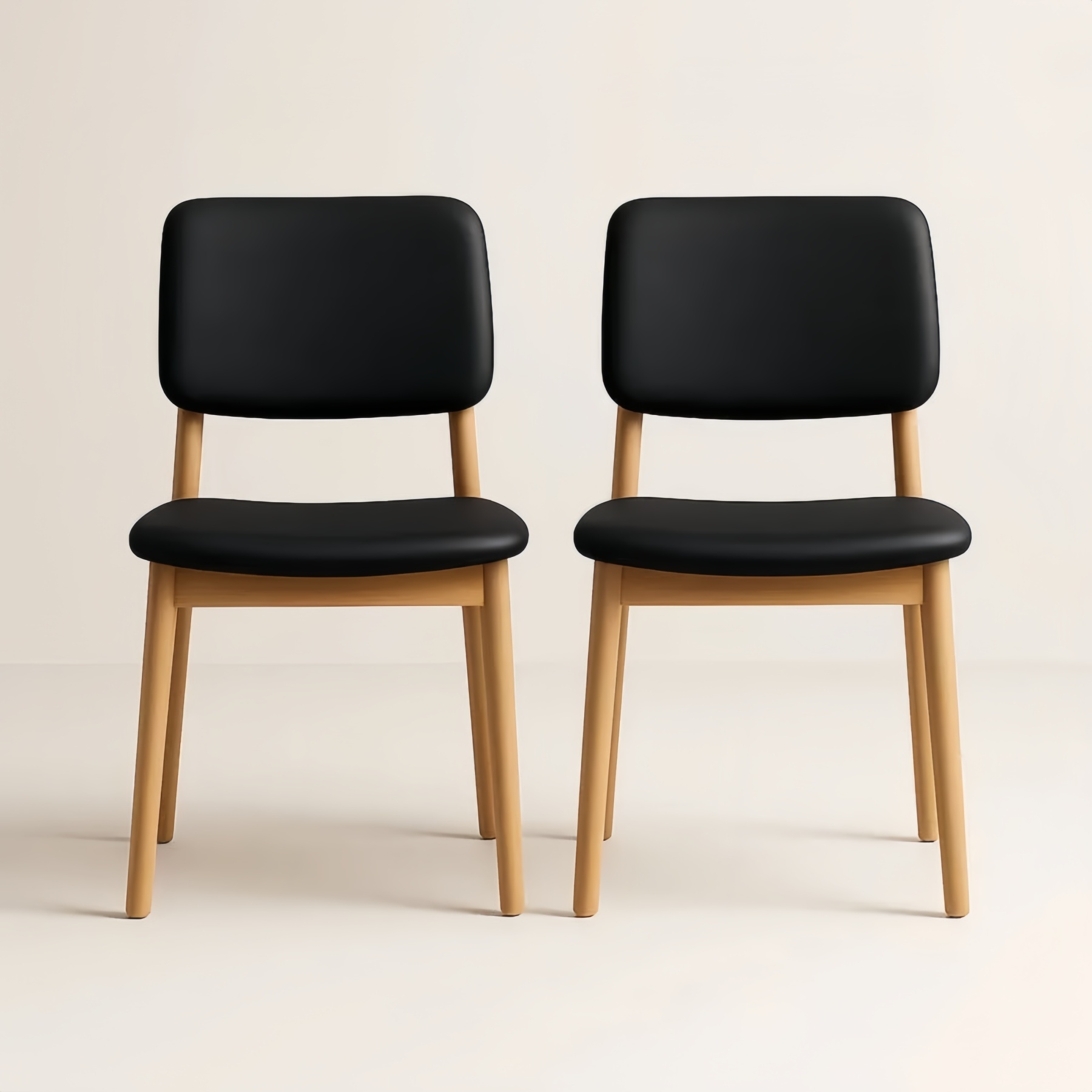Ensemble de 2 chaises en bois et PU noir