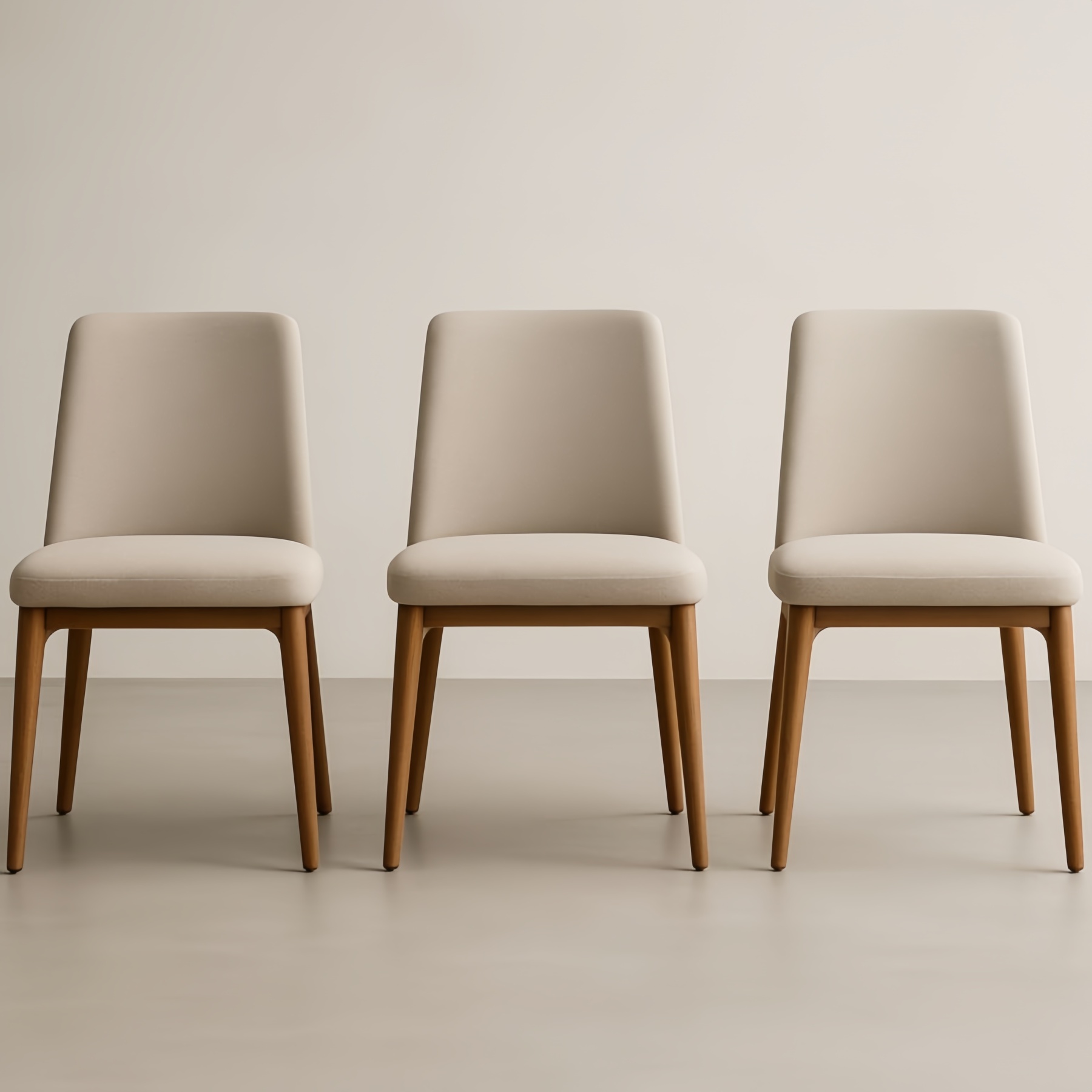 Ensemble de 3 chaises en bois et tissu beige 45x55x85 cm