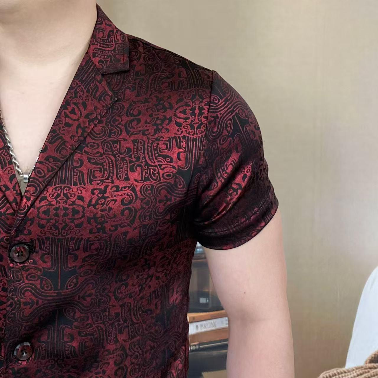 Crimson Dynasty Jacquard Short-Sleeve Blazer