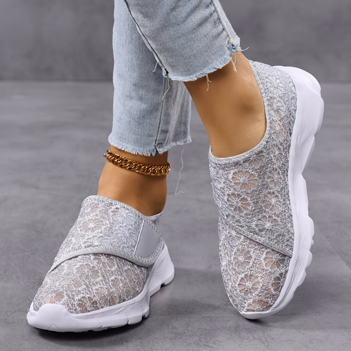 sneakers new summer fashion solid color lace breathable lightweight walking shoes for outdoor use Product details 12