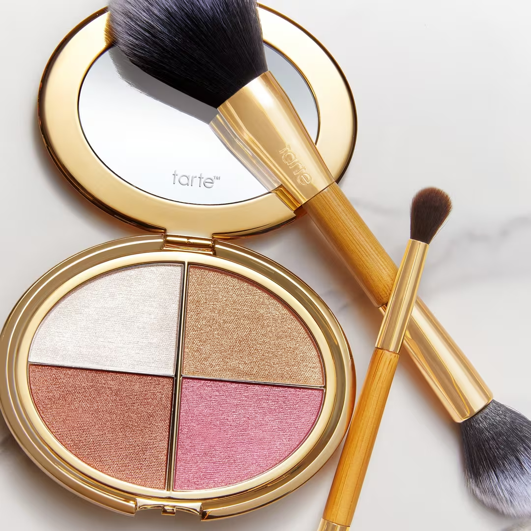 Buy two and get a free detachable brush 💄Eye & Cheek Palette - Eyeshadow and Highlighter Makeup (with Detachable Brush)