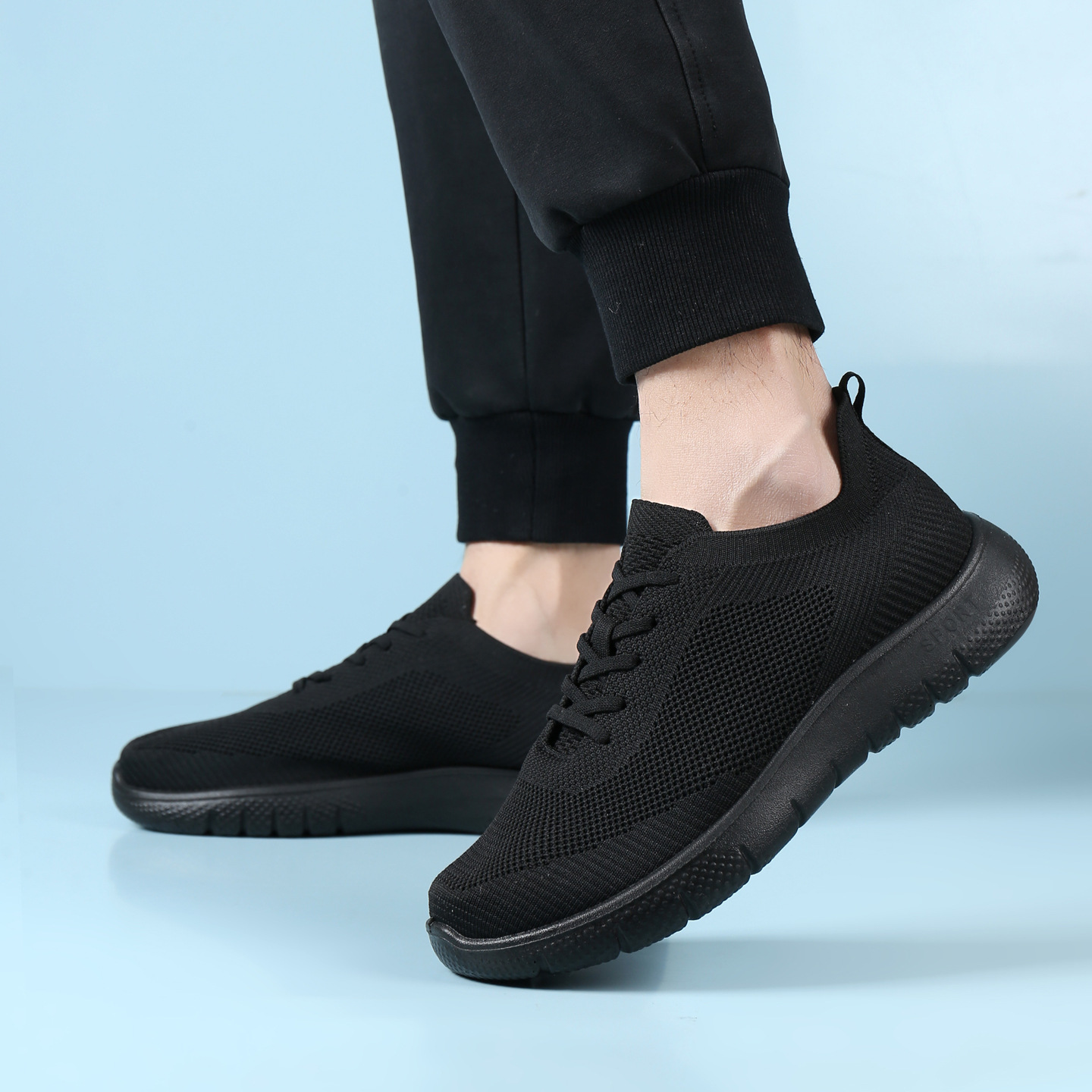 Men's Lightweight Knit Walking Sneakers with Soft Sole