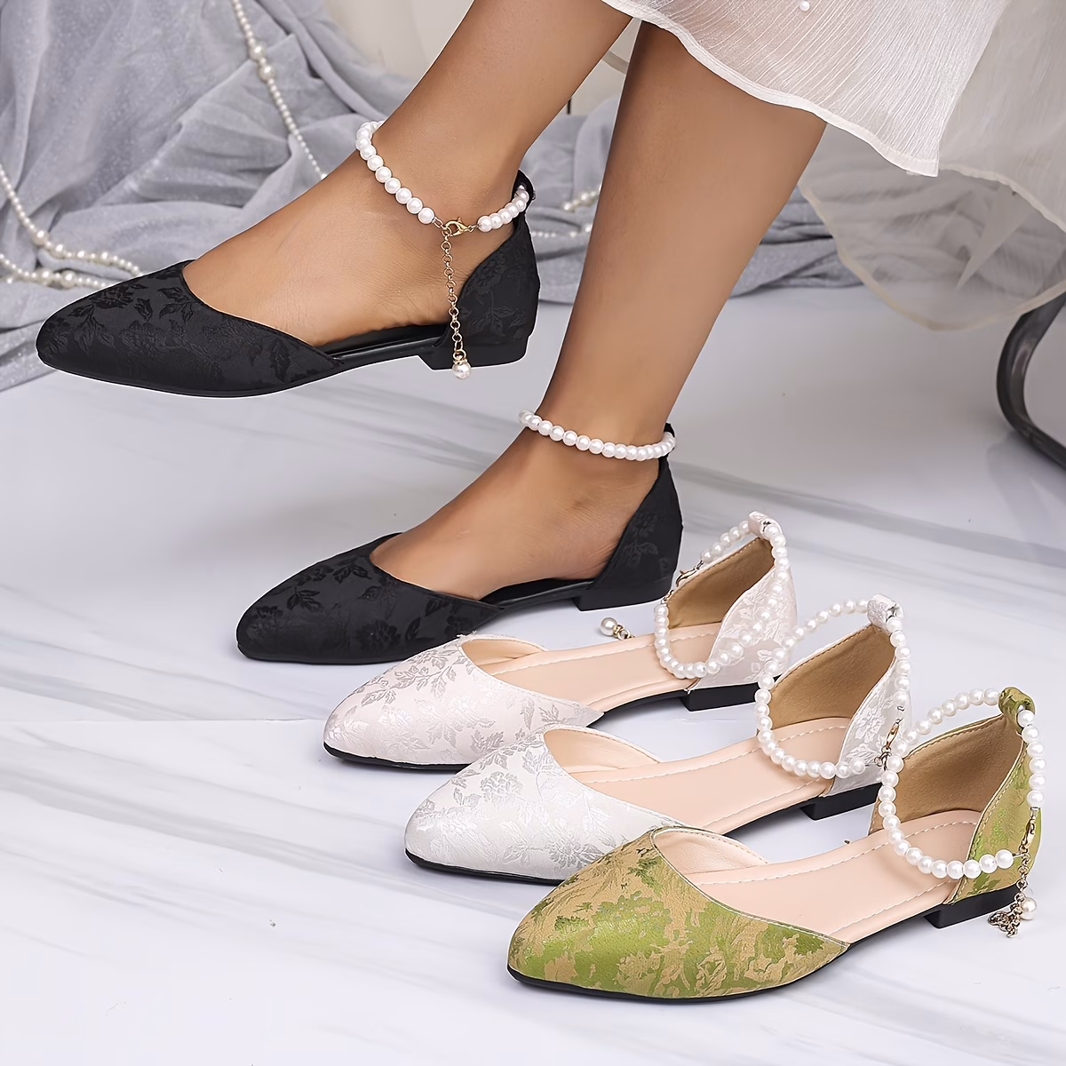 2026 new gentle style jacquard side hollow sandals womens retro   pearl chain soft sole flat shoes suitable for weddings shopping and outdoor wear women shoes Product details 1