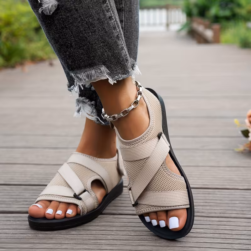 womens mesh breathable summer sports sandals with webbing and decoration casual fashion versatile vacation beach   lightweight casual round toe soft sole comfortable slippers women shoes Product details 2