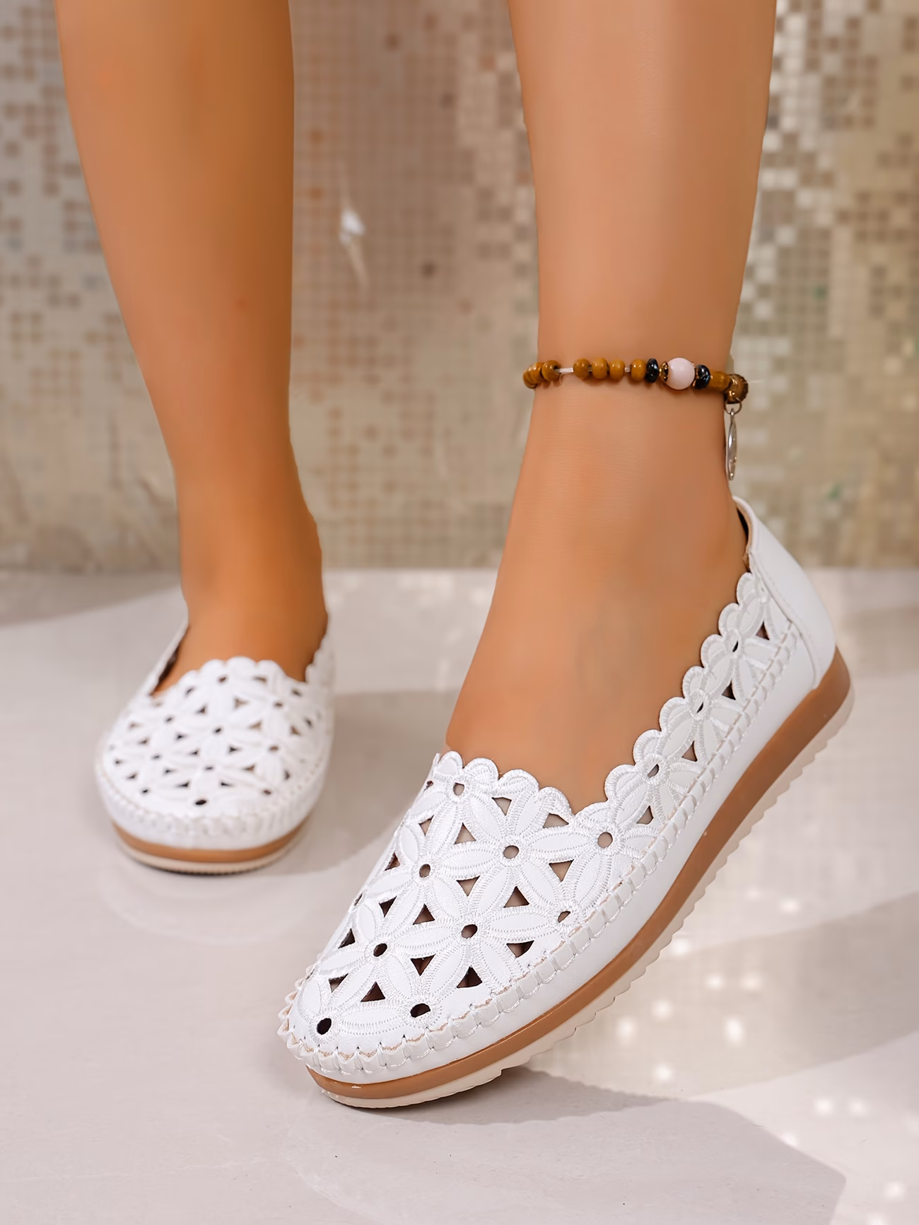 plus size hollow out design lightweight two   sole womens flat shoes women shoes Product details 7