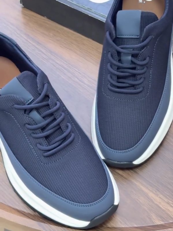 UrbanFlex Knit Sneaker