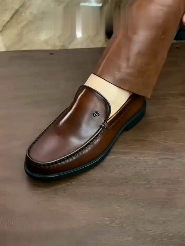 Heritage Leather Loafer