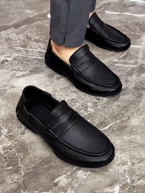 UrbanFlex Knit Sneaker