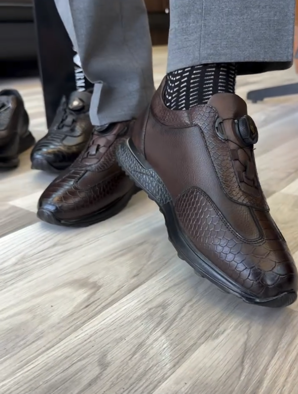 CrocEmboss Leather Loafer