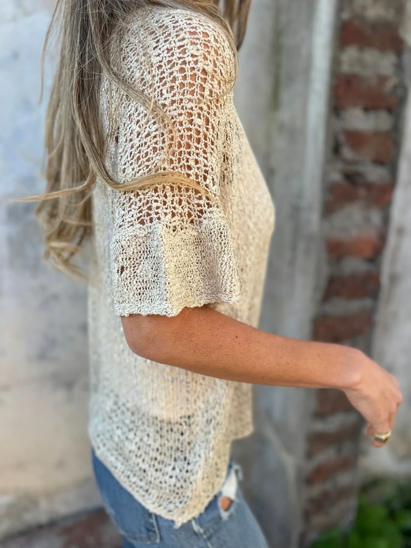 Hollow V-neck single button loose short sleeves