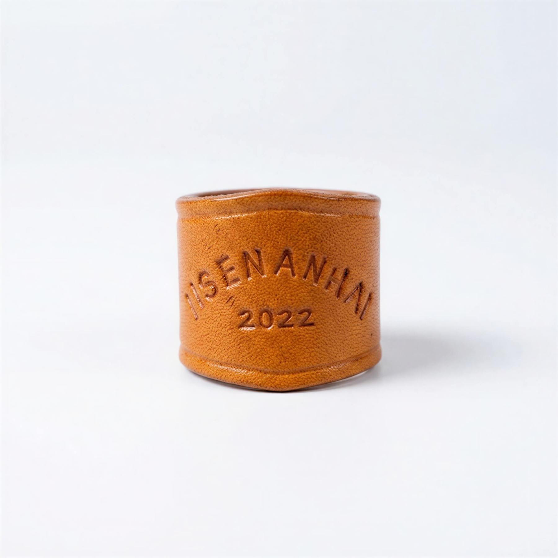 mesathread-custom-embossed-genuine-leather-wild-rag-slide-tan-diamond-profile