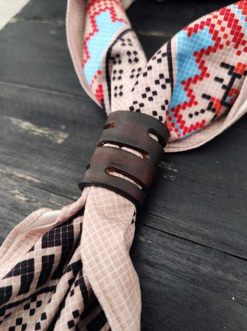 bandana slider in real vegetable tanned leather-MesaThread