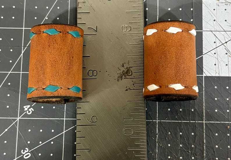 Handmade Leather Wild Rag Slide-MesaThread