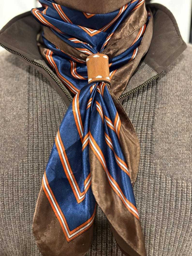 Handmade Leather Wild Rag Slide-MesaThread