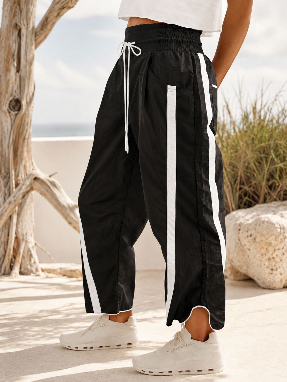 Contrast Trim Wide-Leg Track Pants