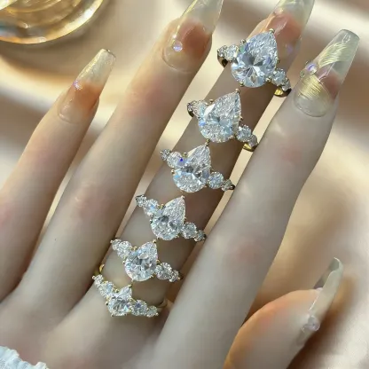 Bold&Chice 0.8-10CT Luxury Five-Stone Moissanite Ring, 18K Gold Plated S925 Silver Lab Created Diamond, Elegant Multi-Cut Statement Ring for Her