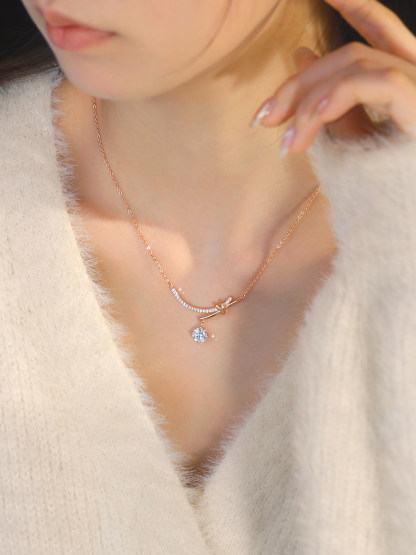 Bold&Chice Bow Knot Moissanite Necklace, 1CT Lab Created Moissanite Pendant, Rose Gold Plated Curved Bar Necklace for Women
