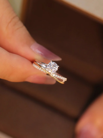 Bold&Chice Starry Sky Moissanite Ring, 0.5/1/3CT Lab Created Engagement Ring, Twisted Shank Promise Ring for Women