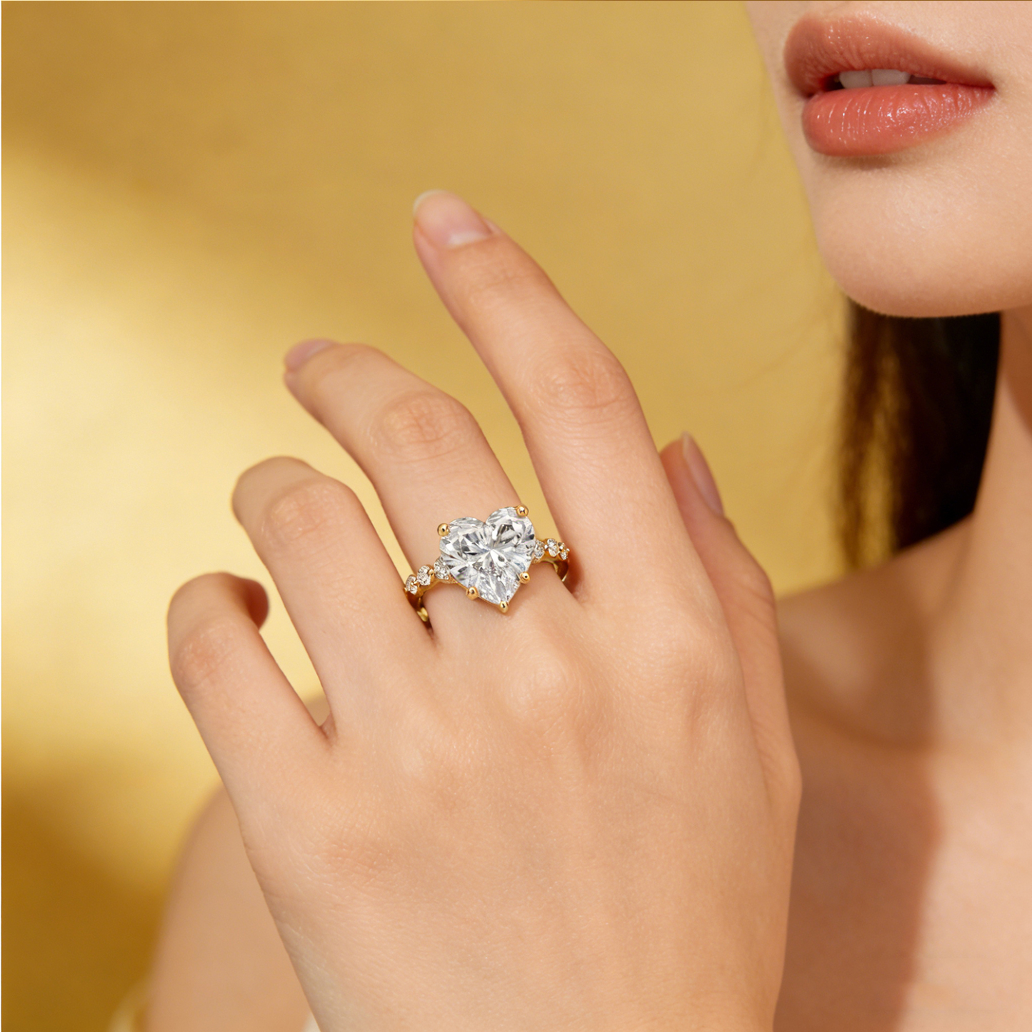 Bold&Chice 0.8-10CT Floating-Shared Prong Moissanite Ring, S925 Silver Lab Created Diamond, Sleek Multi-Cut Statement Ring for Her