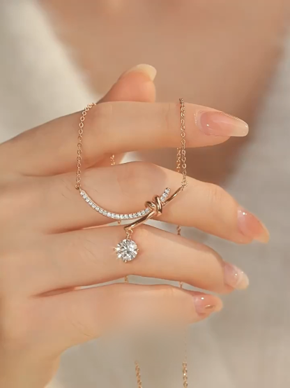 Bold&Chice Bow Knot Moissanite Necklace, 1CT Lab Created Moissanite Pendant, Rose Gold Plated Curved Bar Necklace for Women