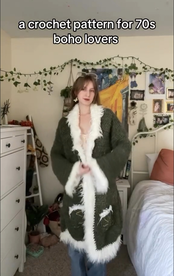 Callistari Bohemian Crochet Patterned Wool Woat