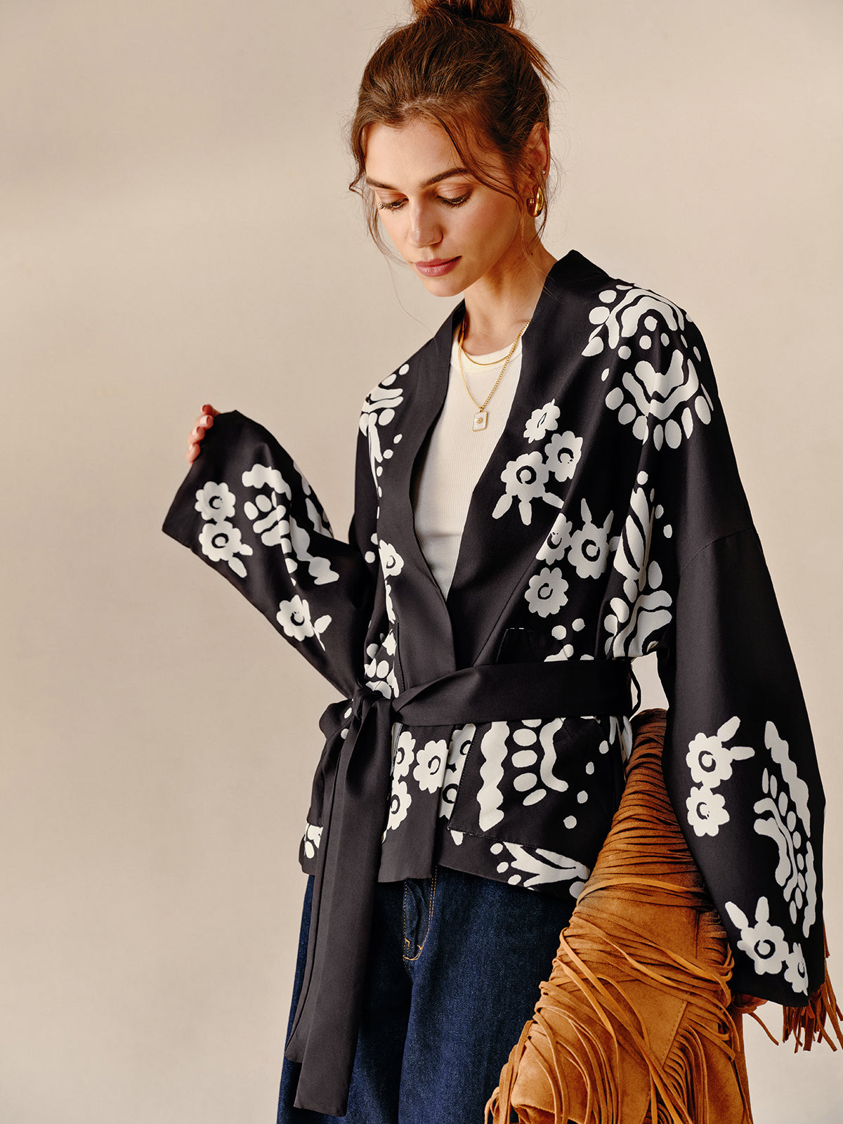 Boheme Printed V-Neck Belted Jacket-CALLISTARI