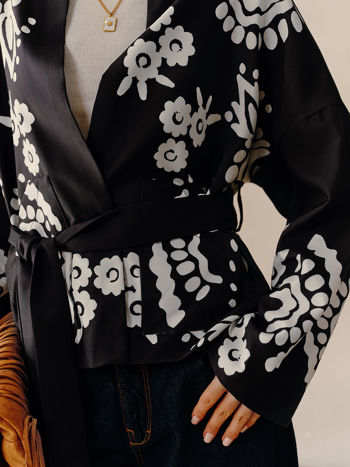 Boheme Printed V-Neck Belted Jacket-CALLISTARI