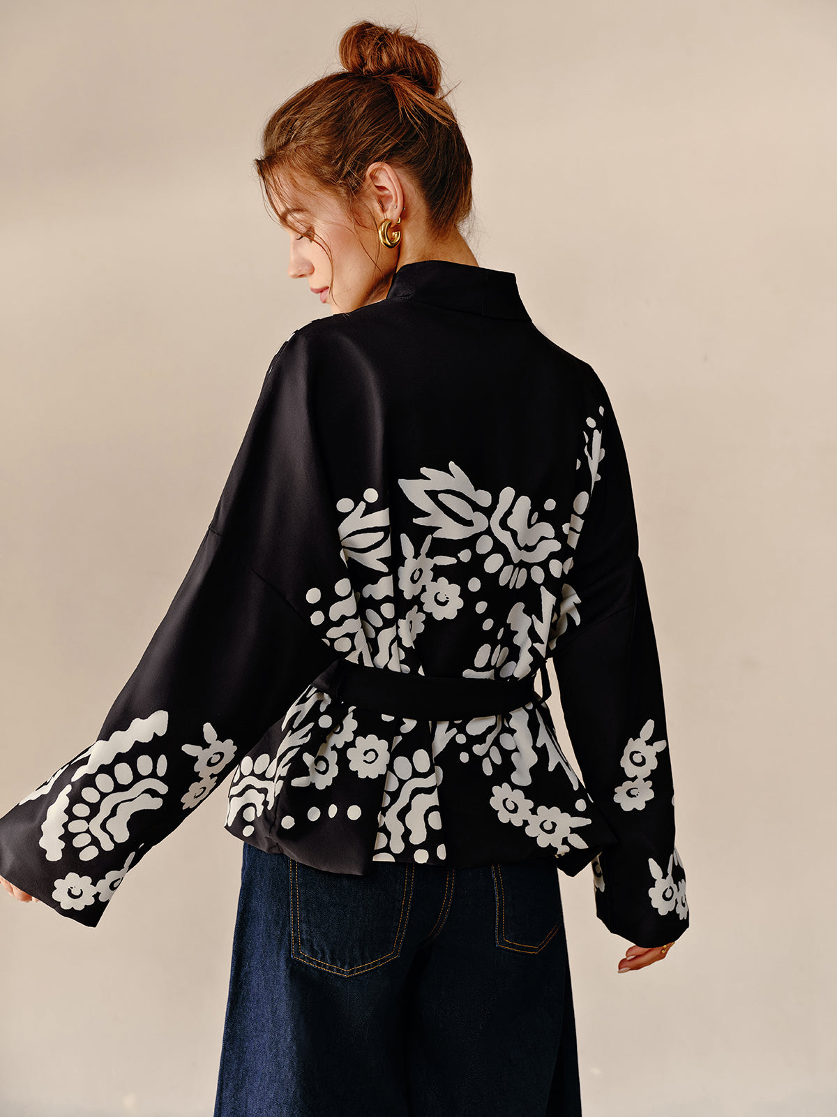 Boheme Printed V-Neck Belted Jacket-CALLISTARI