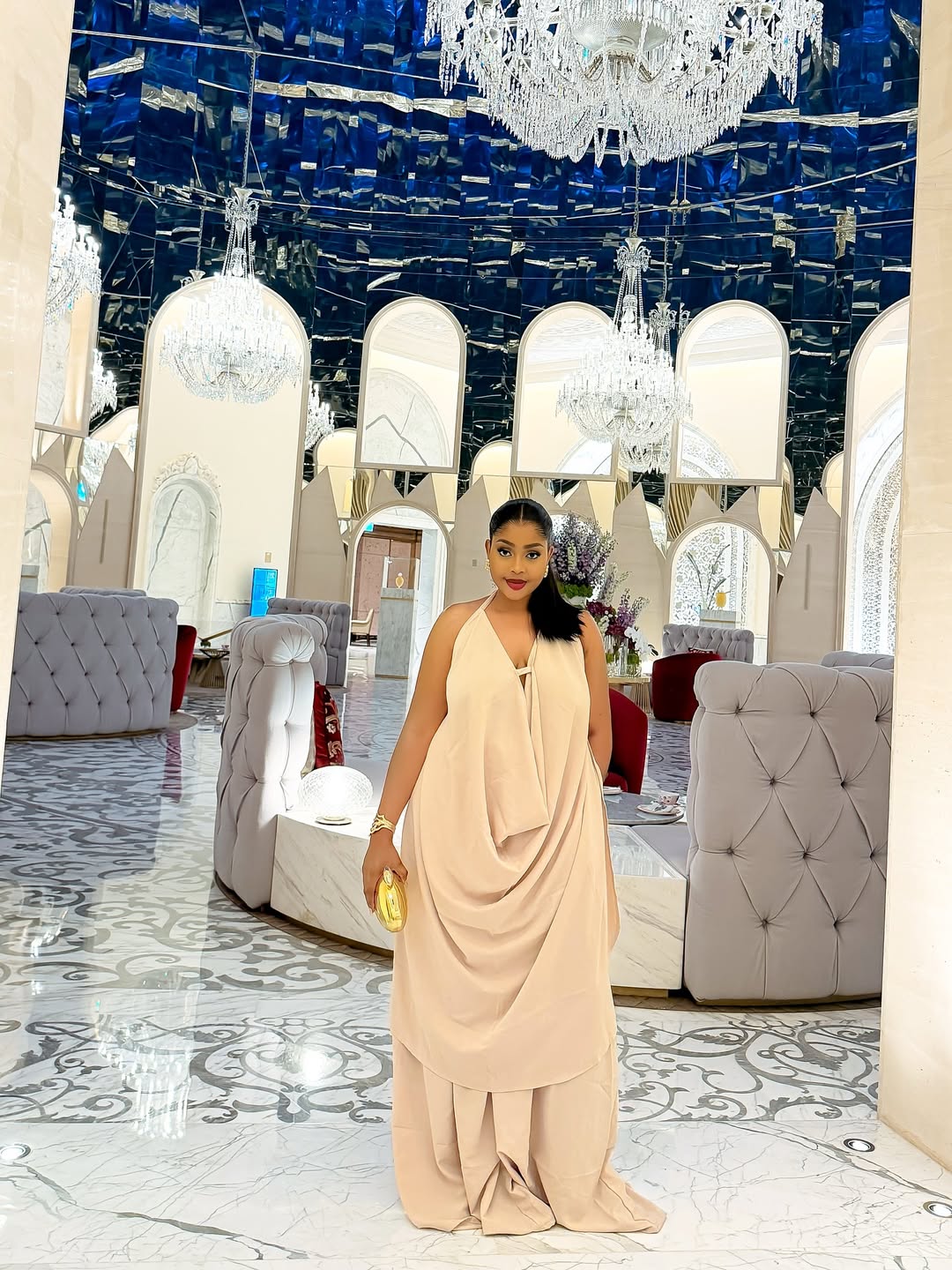 Ruffled backless top and wide-leg pants set