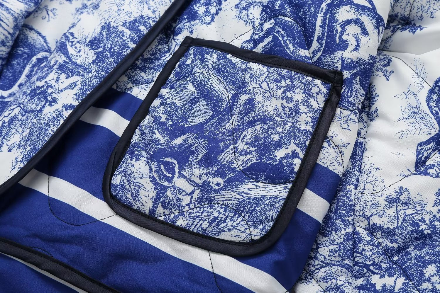 Vintage Ink Painting Print Quilted Oversized Jacket-CALLISTARI