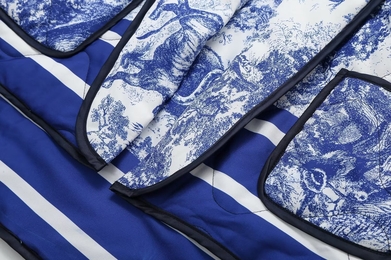 Vintage Ink Painting Print Quilted Oversized Jacket-CALLISTARI