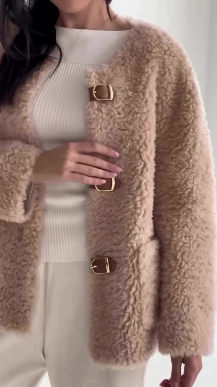 Designer short fur jacket