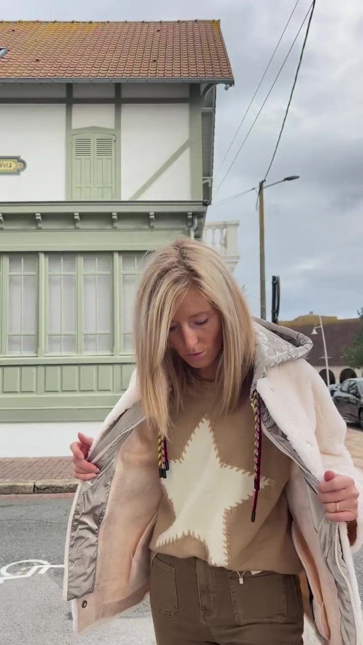 Apricot fake two piece coat