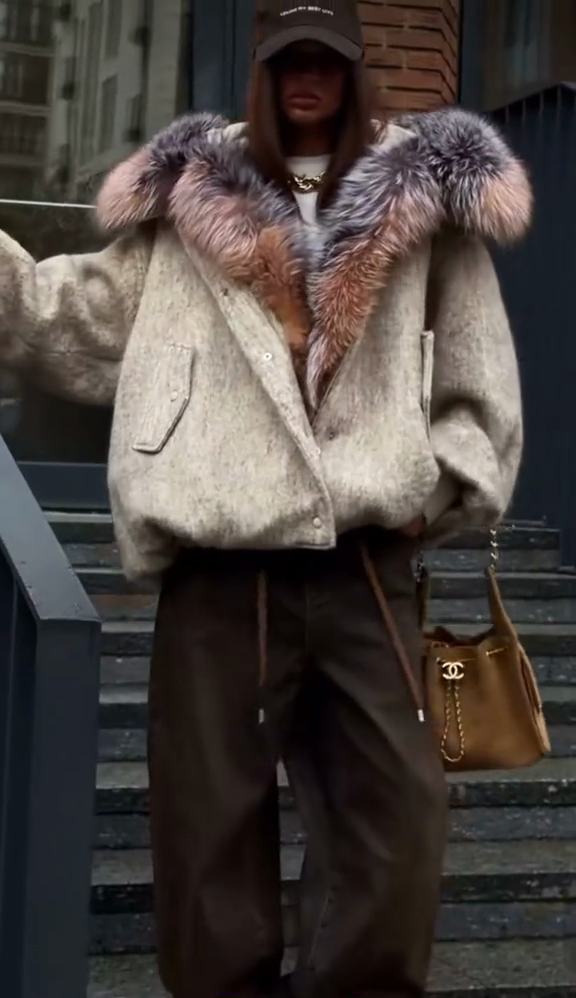 Luxury Faux Fur Hooded Wool-Blend Coat – Oversized Winter Jacket