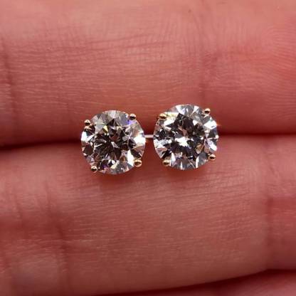 🔥2026 Hot Sale 70% OFF!🔥Classic 4-Prong Moissanite Earrings