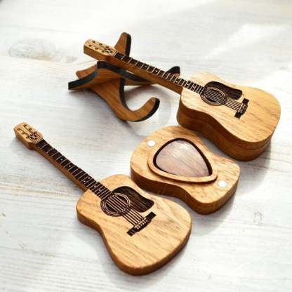 🎁Mini Cute Edition Wooden Guitar Plectrum Case🎸