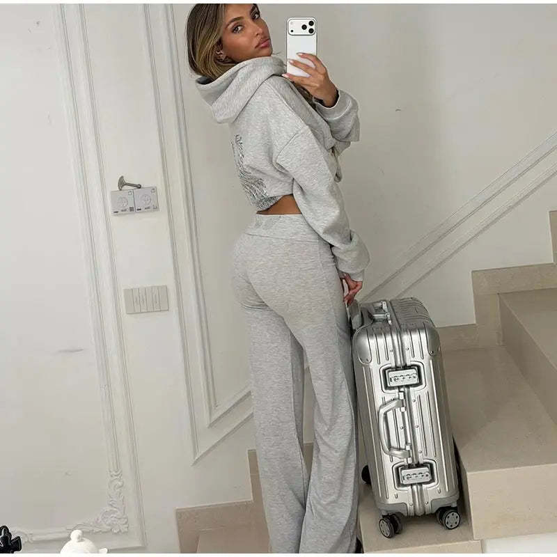 Loose Full Sleeve Pullover Hoodie